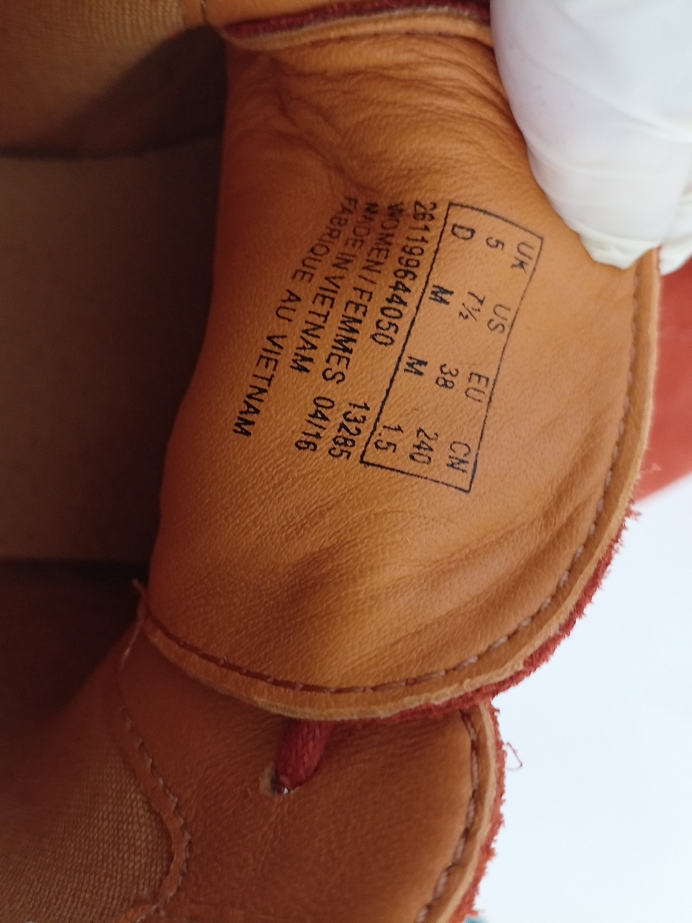 Clarks Original Phenia Desert Orange Suede Lace-Up Desert Boots Womens Size 7.5M - Picture 10 of 16